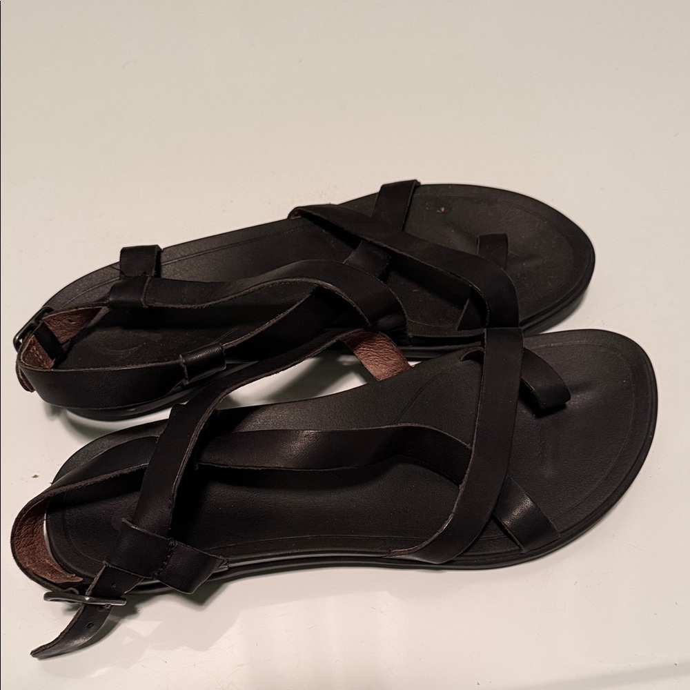 OluKai Black Women's Sandals